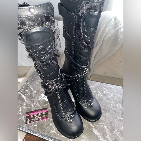 Demonia Shoes - Demonia Skull & Coffin Chained Boots